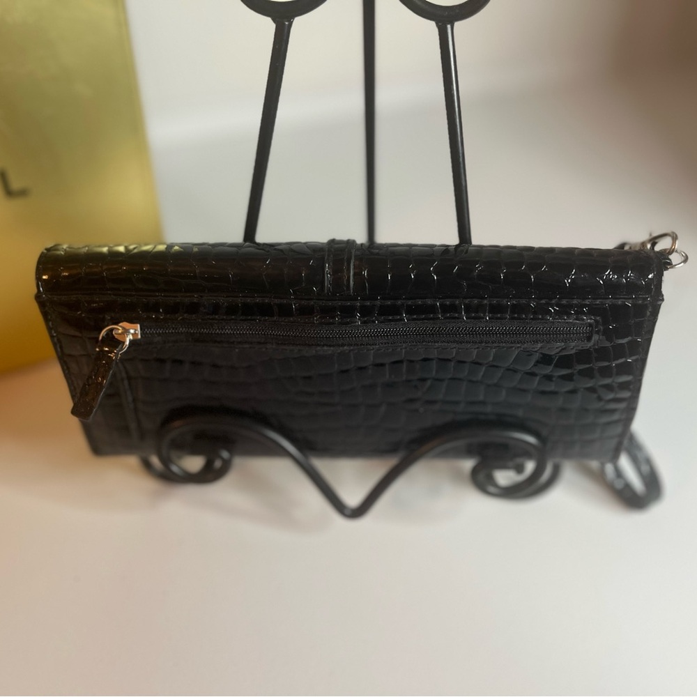 Black Crocodile-Embossed Clutch with Silver Clasp - Picture 4 of 4